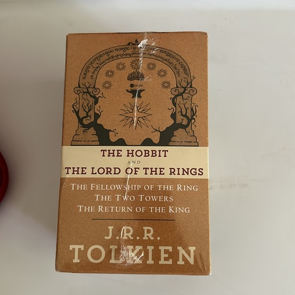 SEALED Book Box Set of Lord of The Rings & The Hobbit by J.R.R. Tolkien - Picture 2 of 2